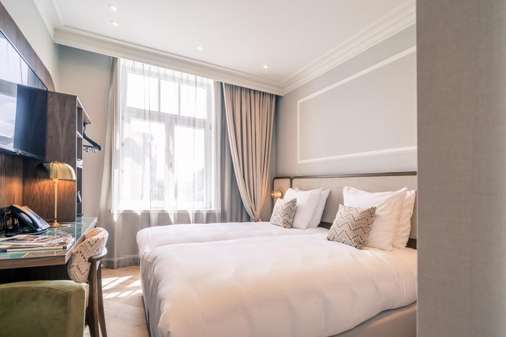 Du Parc Hotel 4*